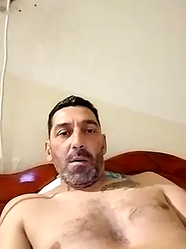 Snapshot of Spider2828 chatting on June 3, 2026, 3:17 pm Spider2828 online show from June 3, 2026, 3:17 pm