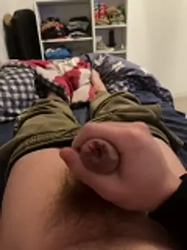 Enzo 2763 online show from February 11, 2026, 7:47 pm