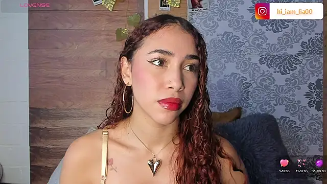 LiaHansson00 online show from April 2, 2026, 4:24 pm