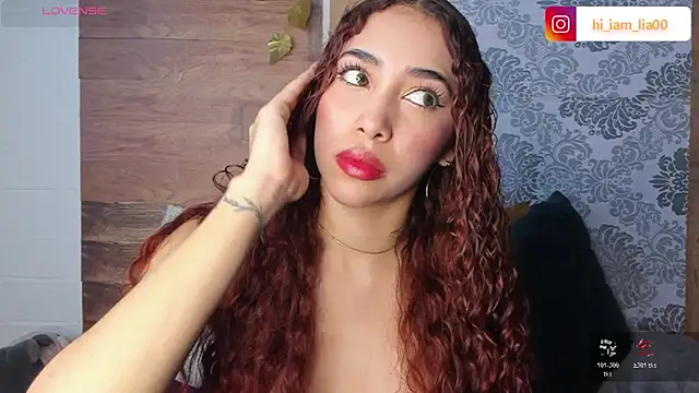 LiaHansson00 online show from March 19, 2026, 4:29 pm