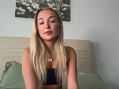 kelseyblu online show from April 5, 2026, 10:27 pm