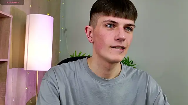 Snapshot of Rony_Joy chatting on February 13, 2026, 7:25 pm Rony Joy online show from February 13, 2026, 7:25 pm