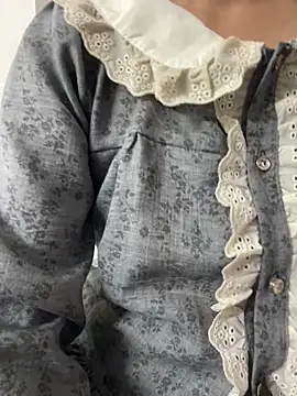 Yinini online show from March 12, 2026, 1:48 pm