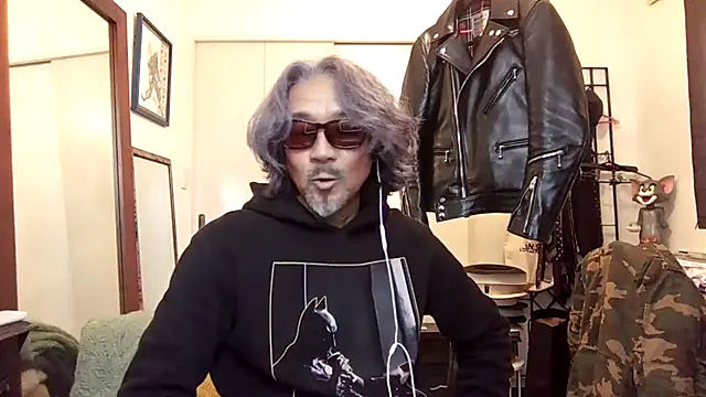 Snapshot of MtaS1 chatting on February 8, 2026, 5:27 am MtaS1 online show from February 8, 2026, 5:27 am