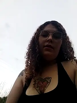 Ambrcrazzy6 online show from May 18, 2026, 10:36 pm