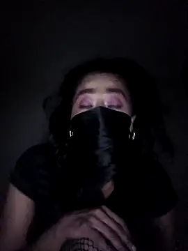 Snapshot of Milove86 chatting on February 10, 2026, 5:06 am Milove86 online show from February 10, 2026, 5:06 am