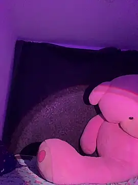 Snapshot of Visael_Xavier chatting on February 8, 2026, 3:48 am Visael Xavier online show from February 8, 2026, 3:48 am