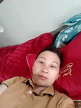 miko nyan2006 online show from March 28, 2026, 9:43 am