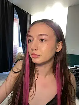 OliviaMorgan  online show from May 27, 2026, 9:38 am