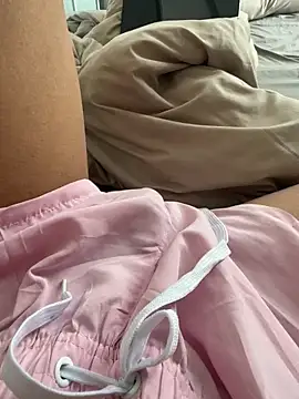 Snapshot of gold221298 chatting on February 2, 2026, 7:07 am gold221298 online show from February 2, 2026, 7:07 am