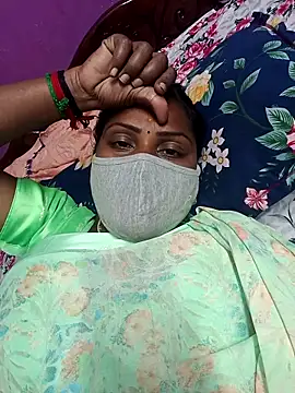 Tamil Hot Nisha online show from March 15, 2026, 5:31 pm