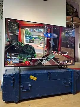 Snapshot of Piratee666 chatting on February 2, 2026, 10:14 am Piratee666 online show from February 2, 2026, 10:14 am