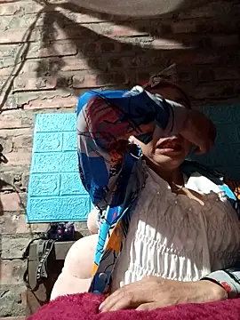 Snapshot of lena-cute chatting on February 9, 2026, 10:52 pm lena-cute online show from February 9, 2026, 10:52 pm