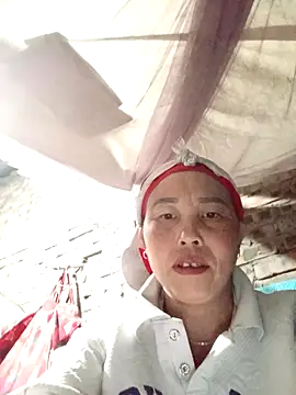 lena-cute online show from March 7, 2026, 6:46 pm