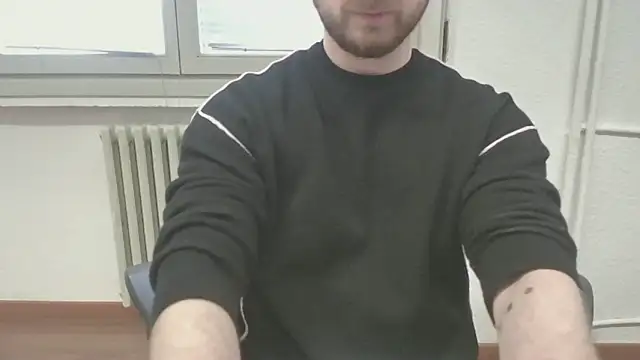 Snapshot of ItalianAlex chatting on February 24, 2026, 2:29 pm ItalianAlex online show from February 24, 2026, 2:29 pm