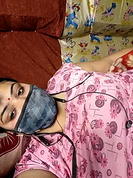 06Rozi online show from April 2, 2026, 4:41 am