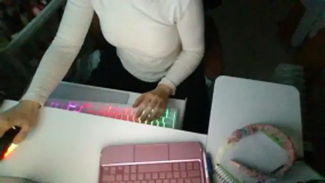 hipotenusa online show from March 31, 2026, 6:59 am