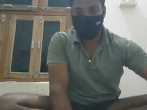 Snapshot of veeeer1239 chatting on February 7, 2026, 5:32 pm veeeer1239 online show from February 7, 2026, 5:32 pm