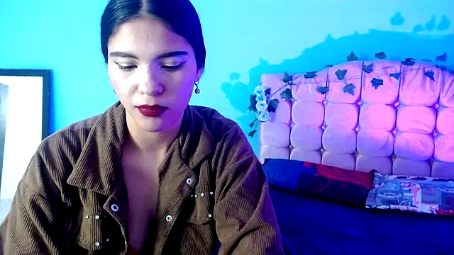 amber miller18 online show from February 24, 2026, 4:24 am