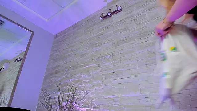 Ivorym00n online show from March 23, 2026, 6:13 am