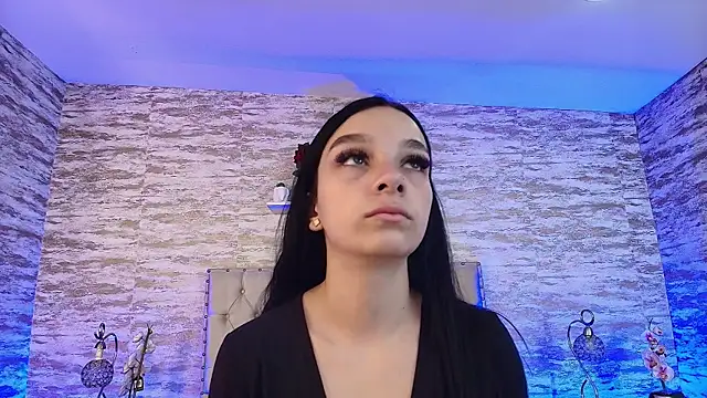 Elizabeth Ferrer online show from March 30, 2026, 12:28 pm