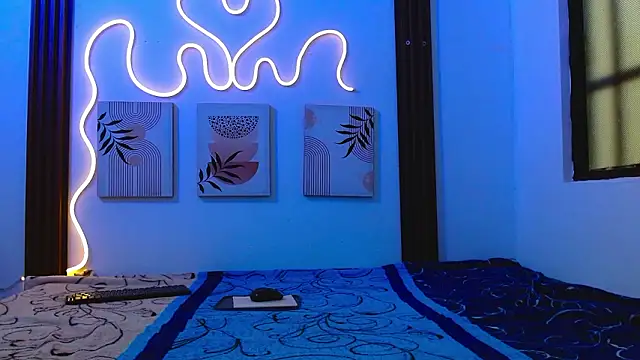 miss caty online show from February 25, 2026, 9:03 pm