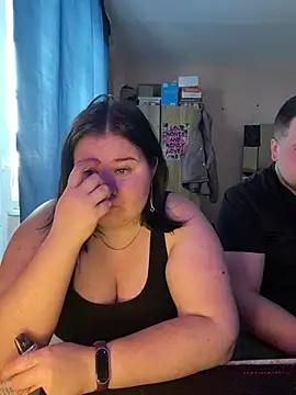 Snapshot of AngelKiras chatting on February 22, 2026, 7:44 am AngelKiras online show from February 22, 2026, 7:44 am