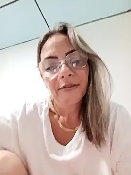 MONITA SEXXX online show from April 8, 2026, 4:36 am