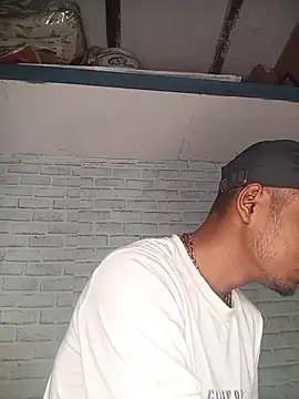 Snapshot of ravimandal chatting on May 5, 2026, 4:04 am ravimandal online show from May 5, 2026, 4:04 am