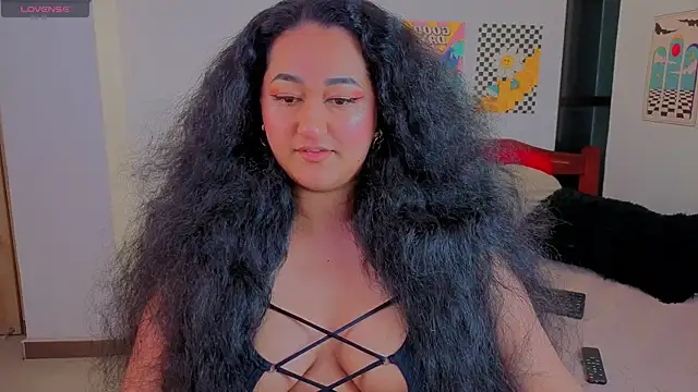 hipatia1moretime online show from May 30, 2026, 5:36 am