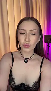 Velvet Hell online show from April 18, 2026, 9:11 am