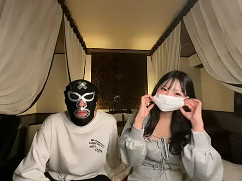 Snapshot of freeterRyo chatting on March 3, 2026, 1:40 pm freeterRyo online show from March 3, 2026, 1:40 pm