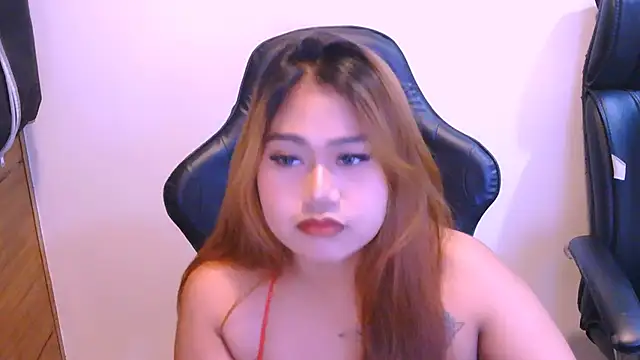 Snapshot of vien_pussy69 chatting on February 14, 2026, 12:05 pm vien pussy69 online show from February 14, 2026, 12:05 pm