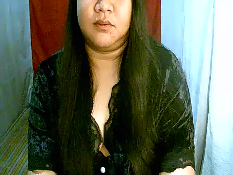 Snapshot of strip_berry chatting on July 11, 2026, 3:34 pm strip berry online show from July 11, 2026, 3:34 pm