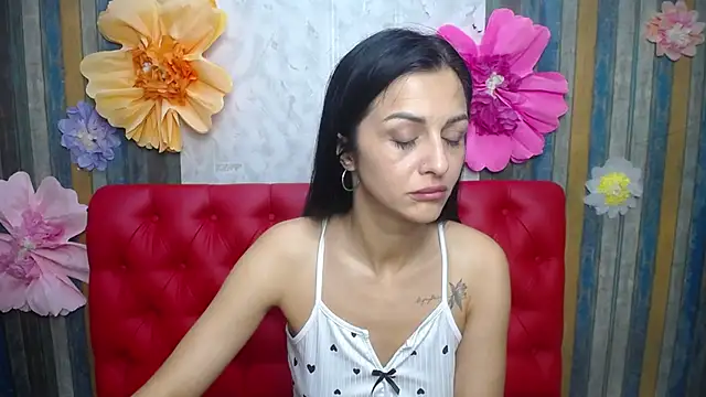 Snapshot of EvaClarkk chatting on July 10, 2026, 5:51 am EvaClarkk online show from July 10, 2026, 5:51 am