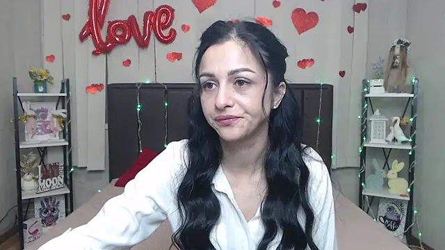 Snapshot of EvaClarkk chatting on April 19, 2026, 5:30 am EvaClarkk online show from April 19, 2026, 5:30 am