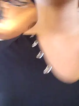 Julieta Parker online show from February 27, 2026, 3:34 pm