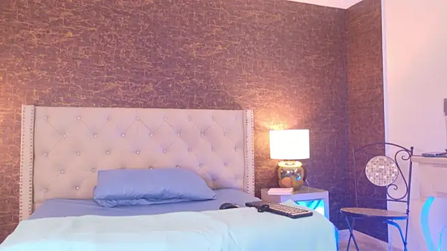 carosantoss online show from March 25, 2026, 10:03 am