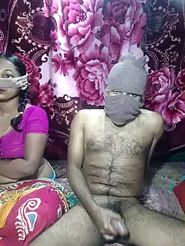 Snapshot of Tiay_009 chatting on February 22, 2026, 4:19 pm Tiay 009 online show from February 22, 2026, 4:19 pm