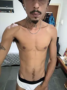 Snapshot of ActingSubunit chatting on April 2, 2026, 1:35 am ActingSubunit online show from April 2, 2026, 1:35 am