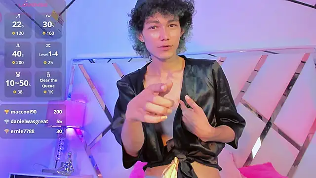 thanier 18 online show from March 8, 2026, 2:04 am