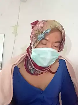 Snapshot of turbanlim07 chatting on February 14, 2026, 3:18 am turbanlim07 online show from February 14, 2026, 3:18 am