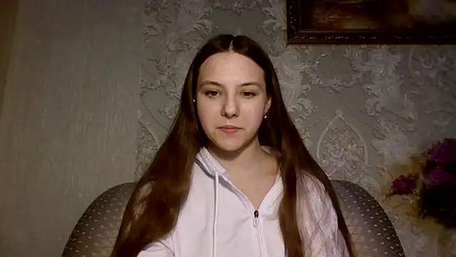 YuniNeko online show from April 16, 2026, 3:02 pm