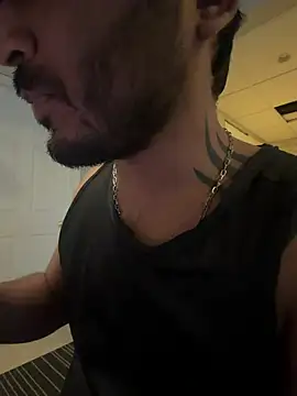 Snapshot of DaggerTie chatting on February 18, 2026, 3:30 pm DaggerTie online show from February 18, 2026, 3:30 pm