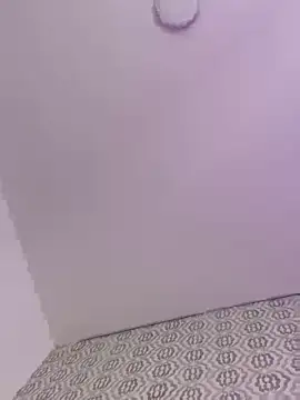 Mia rivers   online show from April 16, 2026, 9:39 pm