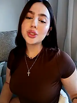 Snapshot of Im_Anto chatting on April 11, 2026, 9:18 pm Im Anto online show from April 11, 2026, 9:18 pm