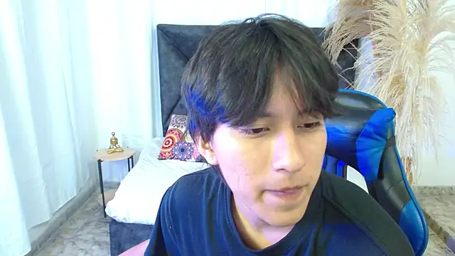 Snapshot of nikoo_18 chatting on February 25, 2026, 1:44 pm nikoo 18 online show from February 25, 2026, 1:44 pm