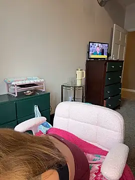 mooviebaby online show from March 31, 2026, 7:16 pm