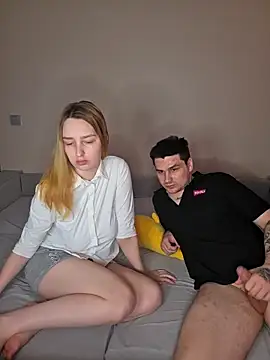 ToxyFoxyy online show from March 1, 2026, 11:21 am