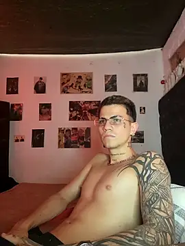 paul-mendezx online show from April 18, 2026, 7:07 pm